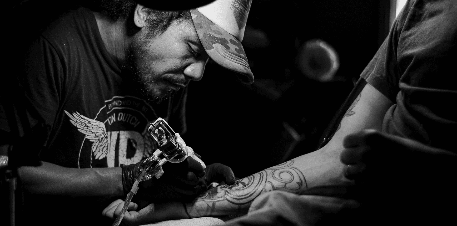 Tattoo artist at work